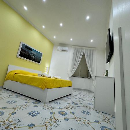 Dimora Poseidon Apartment Napoli Exterior foto